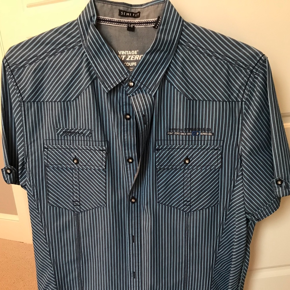 Men’s Buckle Short Sleeve Shirt